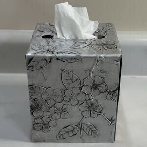 Wendell August Forge DOGWOOD Tissue Box Cover Hammered Aluminum ART IRON 1980